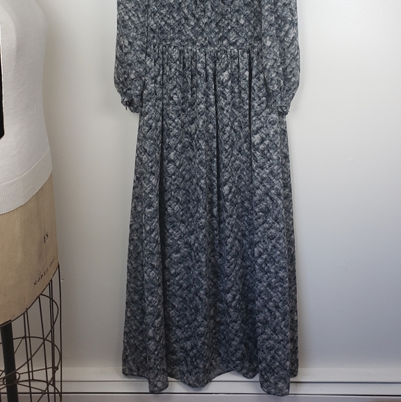 Zara Maxi Dress - Picture 3 of 6